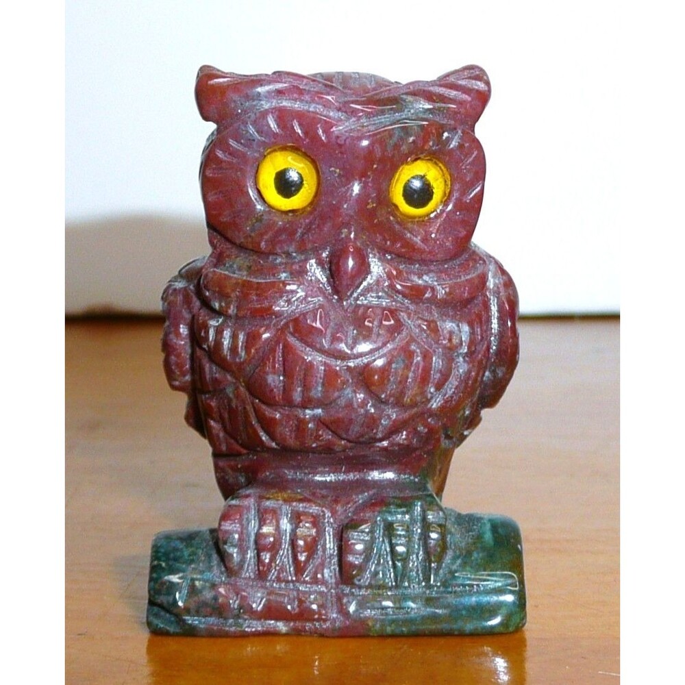 Natural Stone Carved Owl Yellow Eyes ~ Dragon Blood Stone? ~ healing figure 2"